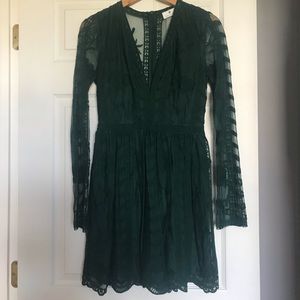 Green lace long sleeve deep V neck party dress